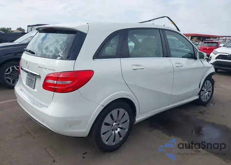 2014 Mercedes-Benz B-Class Electric Drive z USA, uszkodzony, nr VIN WDDVP9AB1EJ003468